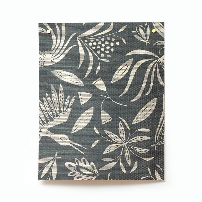Garden Grasscloth Wallpaper in Graphite sample